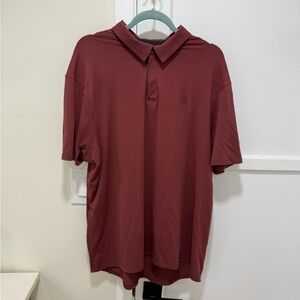 Men's LuluLemon Burgundy Golf Tee